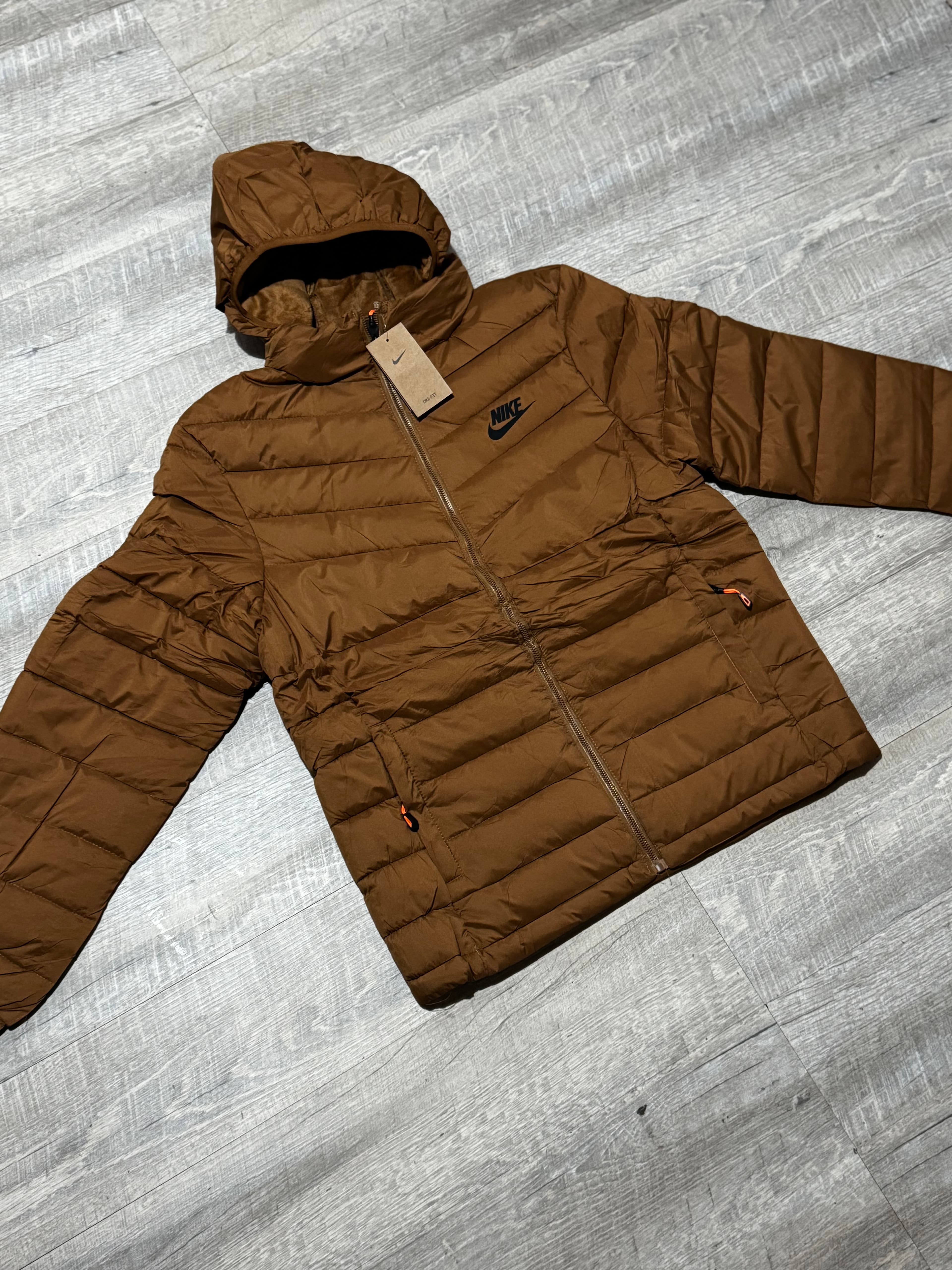 Campera Nike Impermeable
